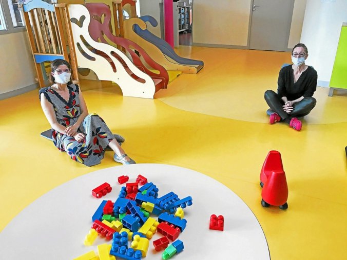 Nathalie Vigouroux ( à gauche sur la photo aux cotés de son adjointe, a pris ses fonctions au pied levé dès le début du confinement. Un sacré challenge pour l'ancienne directrice adjointe.